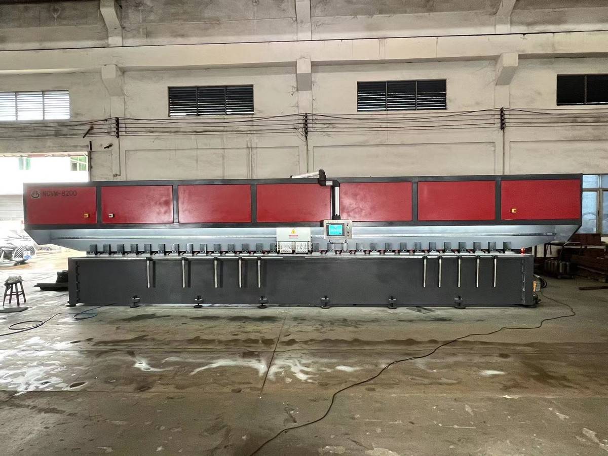 豐科機(jī)械復(fù)合式雙刀頭刨槽機(jī)：雙刀頭設(shè)計(jì)，24H高效穩(wěn)定作業(yè) ? 